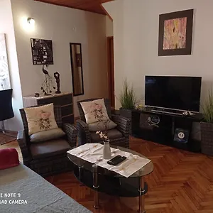 https://apartment-piazza-antica.in-istria.net